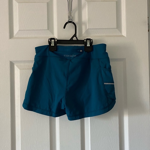 Body Glove Shorts - Picture 2 of 6